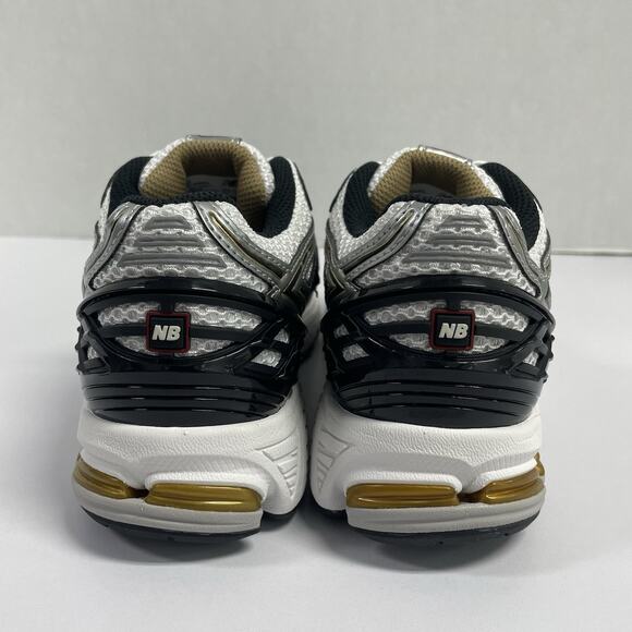 New Balance 1906R Metallic Silver Metallic Gold M1906RA Size 5 Men Size 6.5 WMNS main image 4